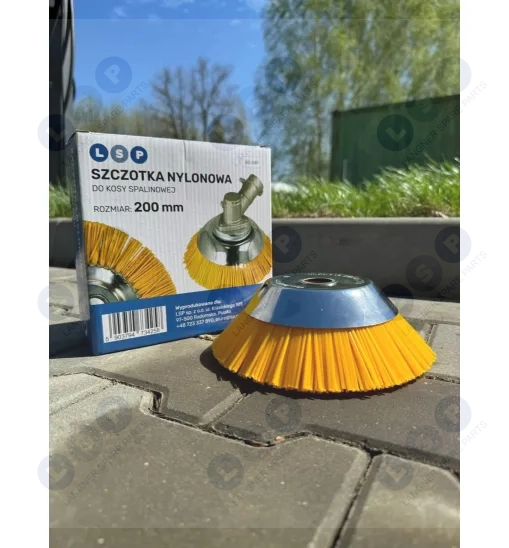 szczotka-do-czyszczenia-kostki-brukowej-do-kosy-spalinowej-nylon.jpg
